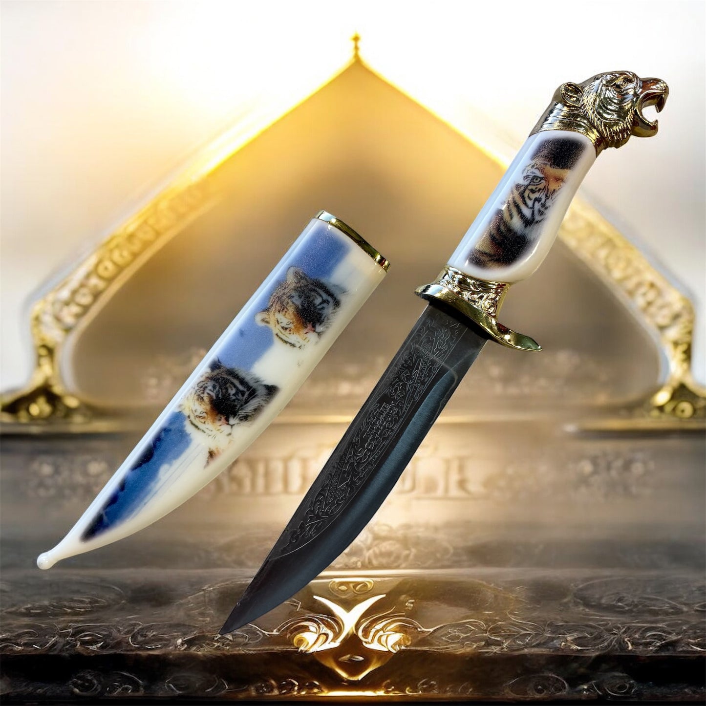 Tiger Crest Royal Dagger